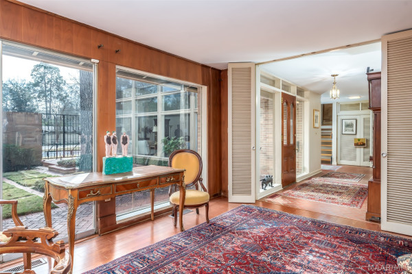 2307 Allendale Place