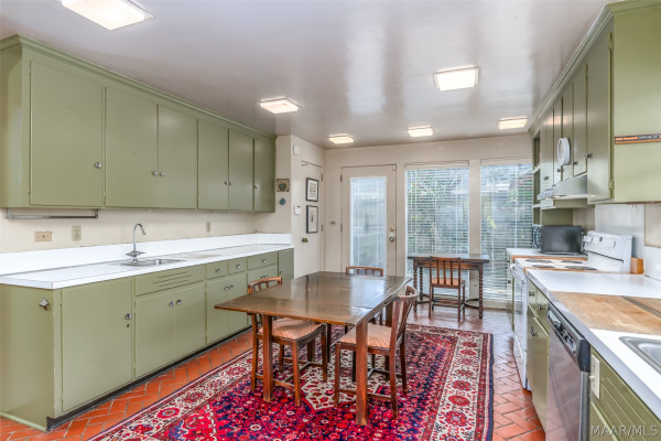 2307 Allendale Place