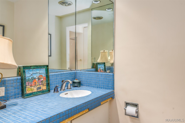 2307 Allendale Place