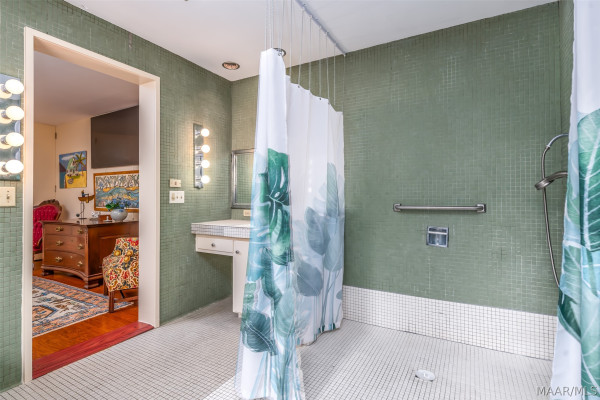 2307 Allendale Place