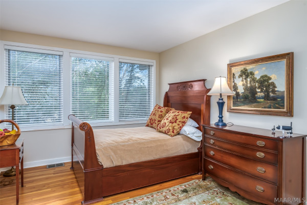 2307 Allendale Place