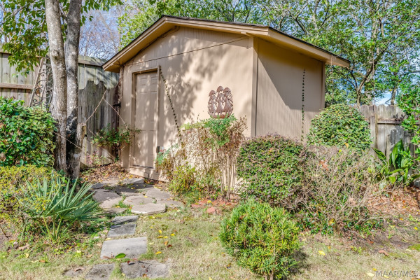 2307 Allendale Place