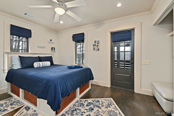 1413 RIVER Road