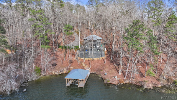 1413 RIVER Road
