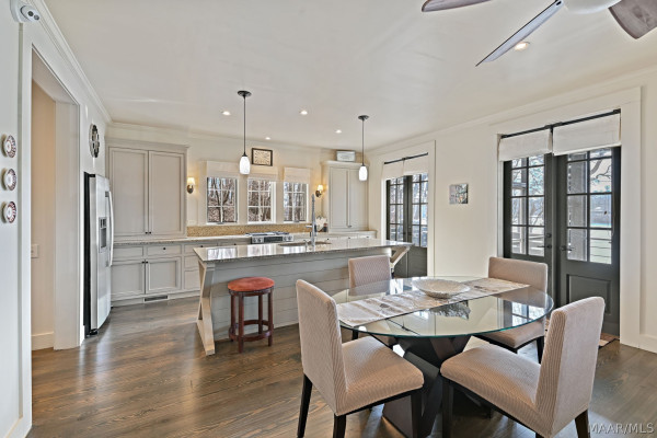 1413 RIVER Road