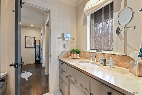 1413 RIVER Road