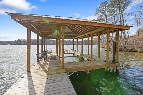 1413 RIVER Road
