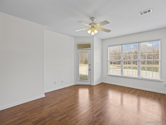 520 Buckview Court