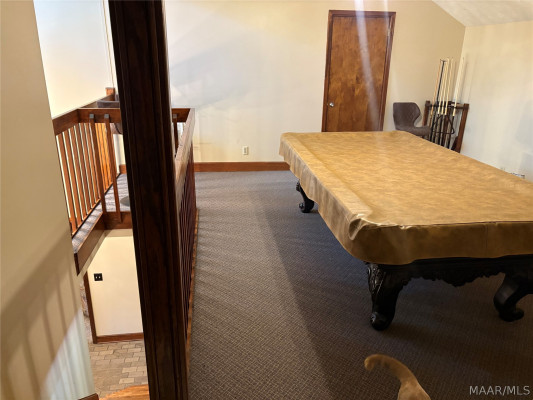 7649 HALCYON FOREST TR .