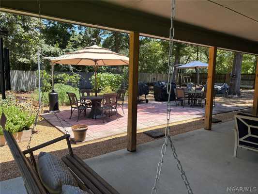 7649 HALCYON FOREST TR .