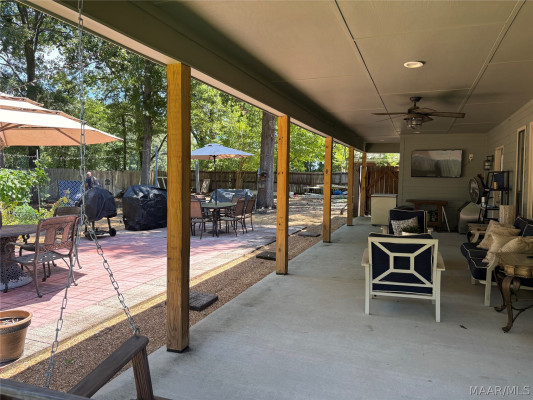 7649 HALCYON FOREST TR .