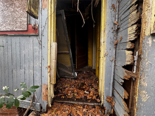 1117 CONGRESS Street