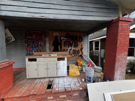 1117 CONGRESS Street