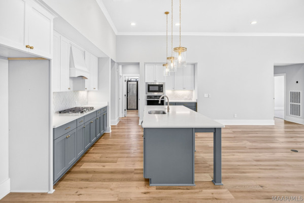 8406 Young Crossing .