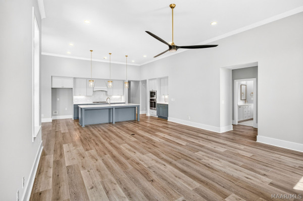 8406 Young Crossing .