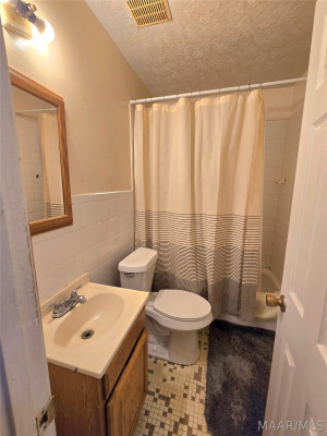 326 WINDERTON Drive