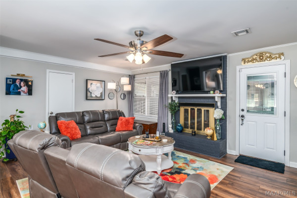 104 Tuckabatchee Court