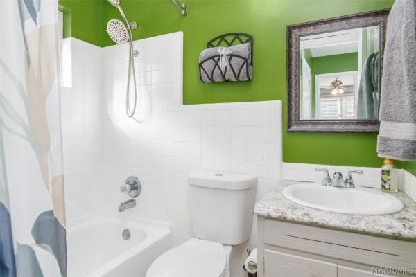 104 Tuckabatchee Court