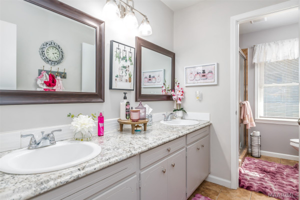 104 Tuckabatchee Court