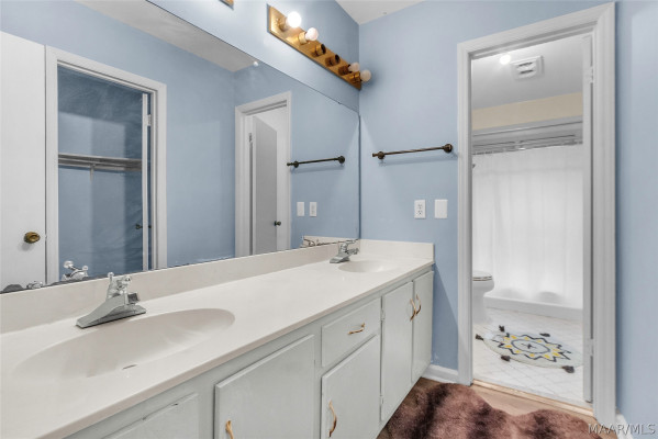 2746 Bonnie Crest Court