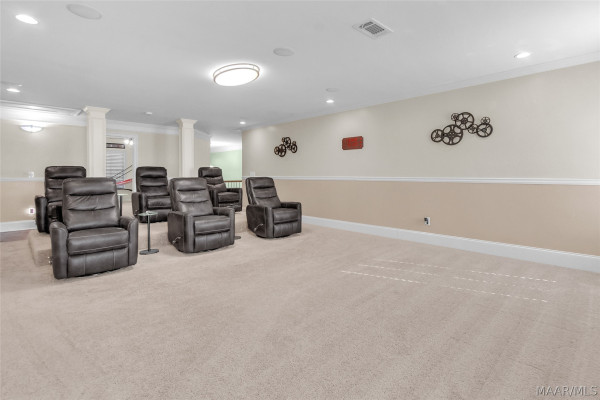 9450 Manor Way