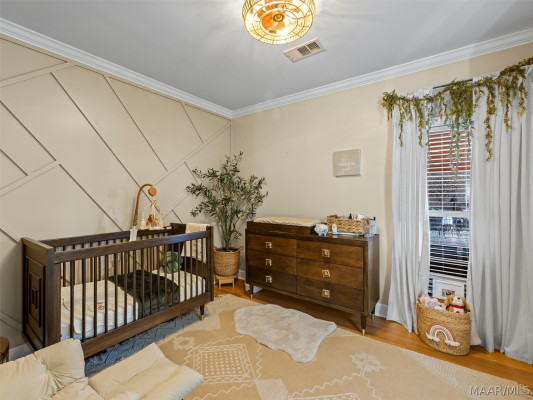 229 W Farmington Trace