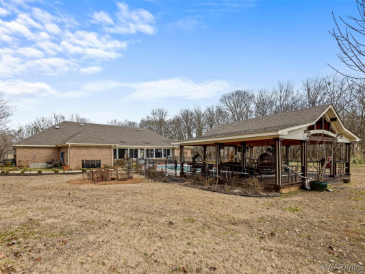229 W Farmington Trace