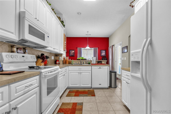 1260 Autumn Ridge Road