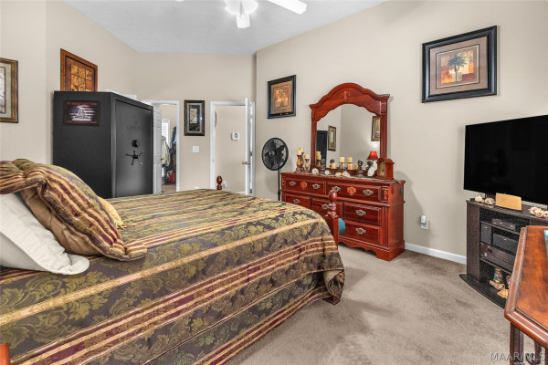 1260 Autumn Ridge Road