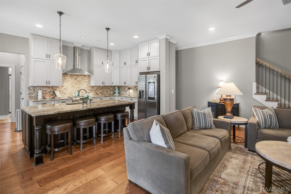 9536 Crescent Lodge Drive