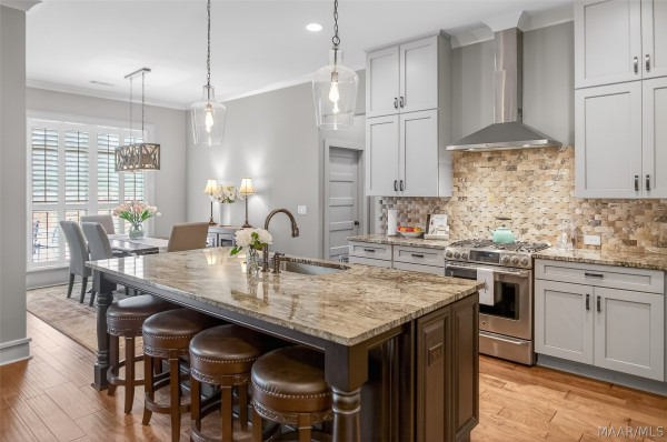 9536 Crescent Lodge Drive