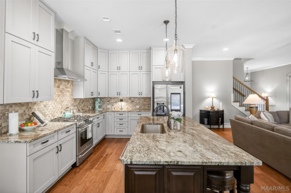 9536 Crescent Lodge Drive