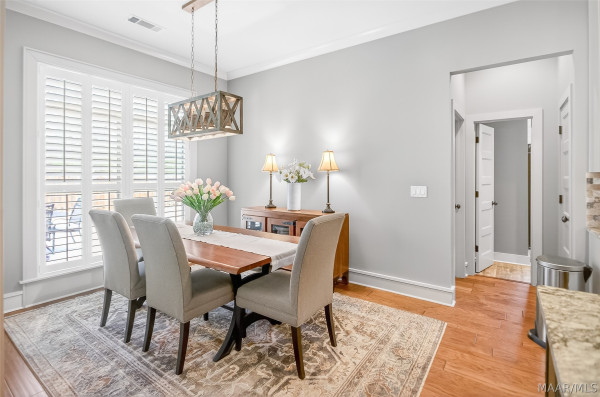 9536 Crescent Lodge Drive