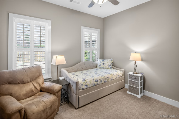 9536 Crescent Lodge Drive