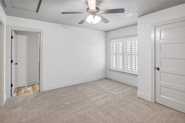 9536 Crescent Lodge Drive