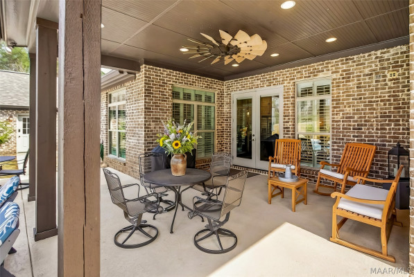 9536 Crescent Lodge Drive