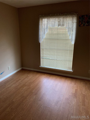 6118 Willow Glen Drive