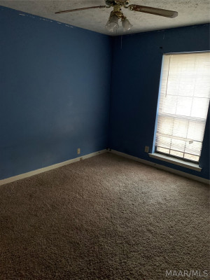 6118 Willow Glen Drive