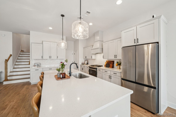 9355 Crescent Lodge Circle