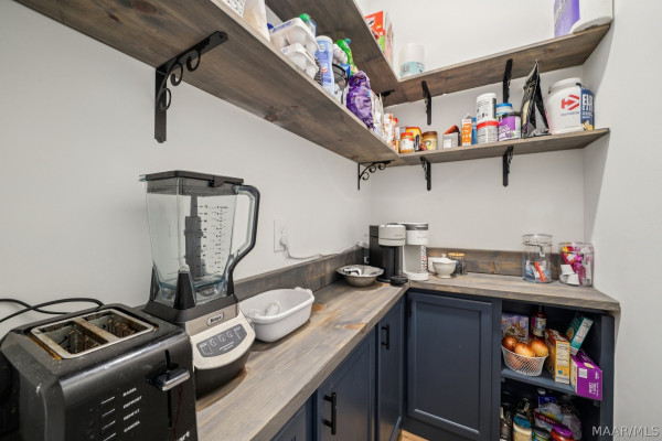 9355 Crescent Lodge Circle