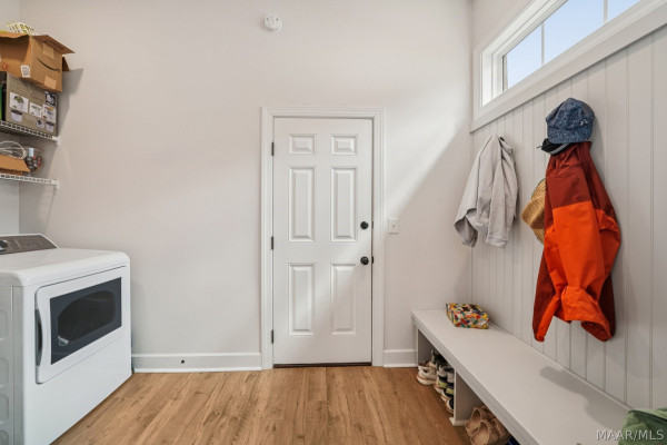 9355 Crescent Lodge Circle