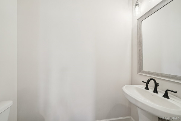 9355 Crescent Lodge Circle