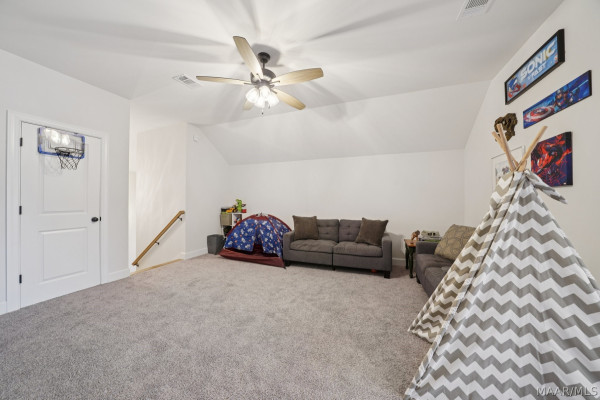 9355 Crescent Lodge Circle