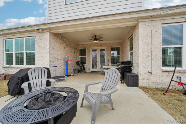 9355 Crescent Lodge Circle