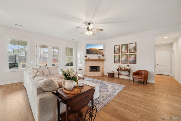 9355 Crescent Lodge Circle