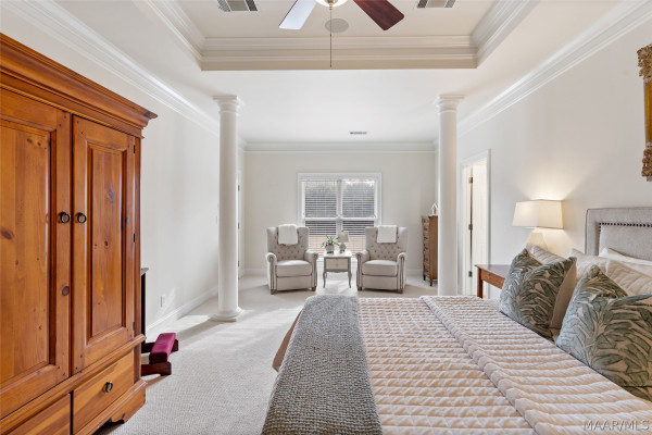 9657 Ottershaw Court