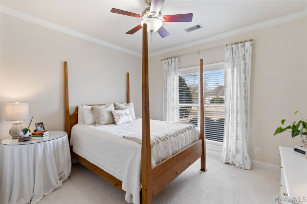 9657 Ottershaw Court