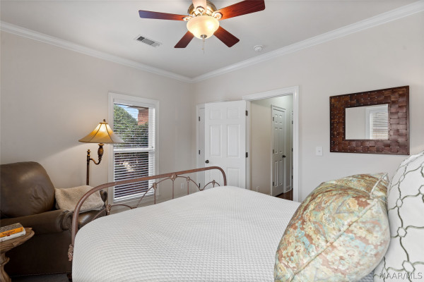 9657 Ottershaw Court