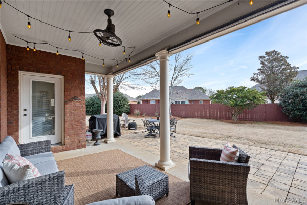 9657 Ottershaw Court