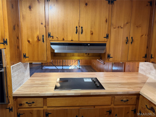 932 Green Forest Drive